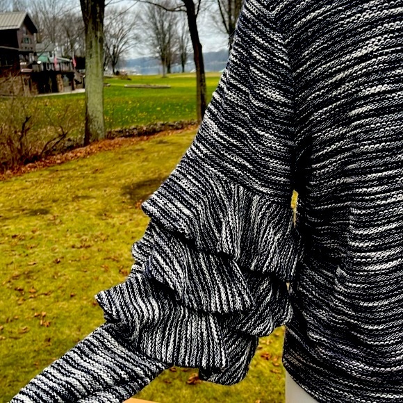 MISA Los Angeles very unique Boho top - Picture 5 of 10